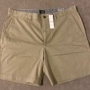 NWT J Crew Khakis Shorts 33 Waist 7’ Inseam BRAND NEW